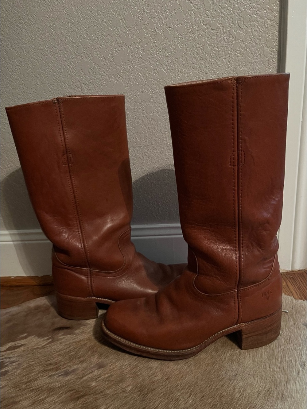 GORGEOUS Vintage Frye Brown Leather Campus Boots-Made in USA